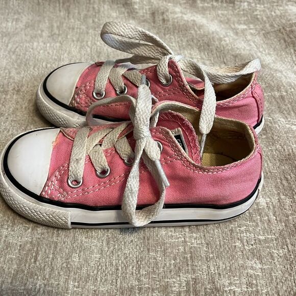 Converse Pink and White Classic Sneakers - Picture 9 of 10